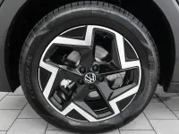 Neu VW T-Cross R-line 150 PS (110 kW) 2026 Schwarz SUV