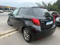 Gebraucht Toyota Yaris Comfort 99 PS (72 kW) 2015 Schwarz Kleinwagen