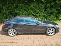 Gebraucht Mercedes CLC200 122 PS (89 kW) 2010 Schwarz Kleinwagen