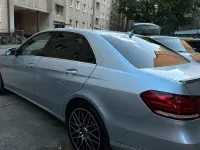 Gebraucht Mercedes E200 Avantgarde 184 PS (135 kW) 2015 Silber Limousine