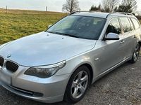 Gebraucht BMW 525 197 PS (144 kW) 2009 Silber Kombi