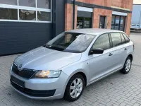 Używany Skoda Rapid Active 86 KM (63 kW) 2013 Srebrny Hatchback