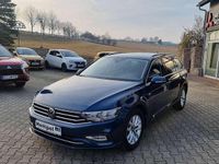 Używany VW Passat 150 KM (110 kW) 2023 Niebieski Kombi