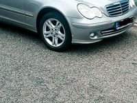 Gebraucht Mercedes C220 150 PS (110 kW) 2005 Grau Kombi