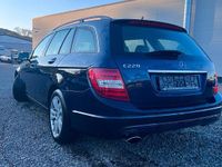Gebraucht Mercedes C220 170 PS (125 kW) 2011 Blau Kombi