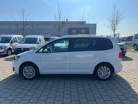 Gebraucht VW Touran Cup 105 PS (77 kW) 2014 Weiß Van / Kleinbus