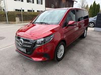 Gebraucht Mercedes EQV300 150 kW (204 PS) 2025 Rot Van / Kleinbus