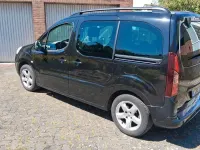 Gebraucht Peugeot Partner Tepee 114 PS (83 kW) 2012 Schwarz Van / Kleinbus