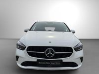 Gebraucht Mercedes B200 Progressive 163 PS (119 kW) 2025 Weiß Van / Kleinbus