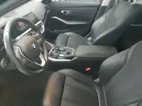 Gebraucht BMW 320 Sport Line 190 PS (139 kW) 2021 Saphirschwarz metallic Kombi
