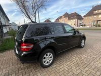 Gebraucht Mercedes ML280 190 PS (139 kW) 2007 Schwarz SUV