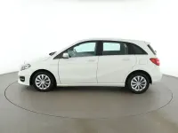 Gebraucht Mercedes B200 Urban 136 PS (100 kW) 2016 Weiß Kleinwagen