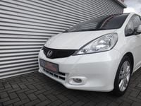 Gebraucht Honda Jazz Comfort 99 PS (72 kW) 2015 Weiss (metallic) Kleinwagen