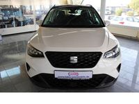 Gebraucht Seat Arona Style 95 PS (69 kW) 2023 ´candy´ weiss SUV