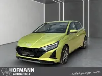 Gebraucht Hyundai i20 101 PS (74 kW) 2025 Lucid lime metallic (metallic) Kleinwagen