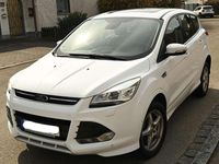 Gebraucht Ford Kuga Individual 179 PS (131 kW) 2016 Weiß SUV