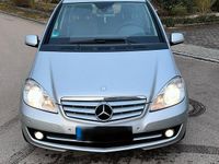 Gebraucht Mercedes A170 Elegance 116 PS (85 kW) 2009 Silber Limousine