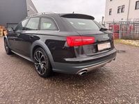 Gebraucht Audi A6 Allroad Advanced 313 PS (230 kW) 2013 Schwarz Kombi
