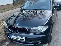 Gebraucht BMW 116 122 PS (89 kW) 2008 Schwarz Kleinwagen