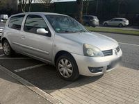 Gebraucht Renault Clio II 85 PS (62 kW) 2008 Kleinwagen