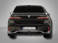 Gebraucht BMW 740 M Sport 286 PS (210 kW) 2026 Saphirschwarz metallic Limousine