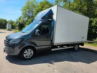 Gebraucht Mercedes Sprinter 190 PS (139 kW) 2023 Grau Van