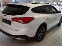 Gebraucht Ford Focus Active 150 PS (110 kW) 2019 Frostweiß Kleinwagen