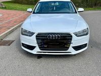 Używany Audi A4 Ambition 120 KM (88 kW) 2012 Biały Kombi