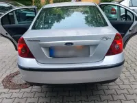 Gebraucht Ford Mondeo 125 PS (91 kW) 2002 Silber Limousine