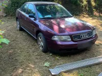 Gebraucht Audi A4 Basis 102 PS (75 kW) 1995 Rot Limousine