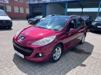 Gebraucht Peugeot 207 Urban Move 92 PS (67 kW) 2010 Rot Kombi