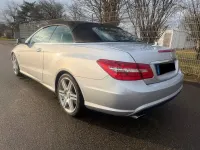 Gebraucht Mercedes E200 AMG line 184 PS (135 kW) 2010 Silber Cabrio