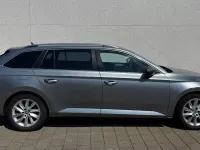 Gebraucht Skoda Superb Style 120 PS (88 kW) 2017 Grau Kombi