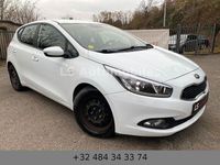 Gebraucht Kia Ceed 128 PS (94 kW) 2014 Weiß Kleinwagen
