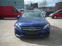 Gebraucht Mercedes C220 170 PS (125 kW) 2015 Blau Limousine