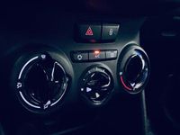 Gebraucht Peugeot 2008 Active 82 PS (60 kW) 2016 Grau SUV