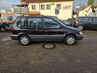 Gebraucht Mitsubishi Space Runner 82 PS (60 kW) 1996 Schwarz Van / Kleinbus