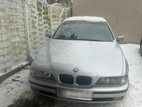 Gebraucht BMW 525 192 PS (141 kW) 2001 Silber Limousine