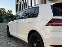 Second-hand VW Golf VII GTE 204 CP (150 kW) 2018 Alb Berlinǎ