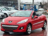 Gebraucht Peugeot 207 CC Access 120 PS (88 kW) 2012 Rot Cabrio