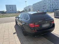 Second-hand BMW 530 258 CP (189 kW) 2012 Negru Break