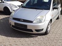 Gebraucht Ford Fiesta 80 PS (58 kW) 2004 Silber Kleinwagen