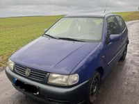 Gebraucht VW Polo 50 PS (36 kW) 1999 Blau Kleinwagen