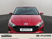 Usata Hyundai i20 Trend 101 CV (74 kW) 2024 Verde Berlina