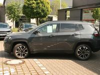 Gebraucht Jeep Compass Limited 131 PS (96 kW) 2023 Grau SUV