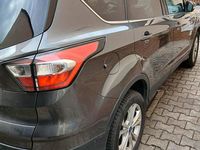 Gebraucht Ford Kuga Titanium 179 PS (131 kW) 2017 Grau SUV