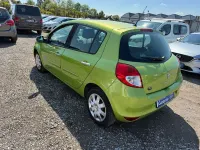 Gebraucht Renault Clio III Dynamique 75 PS (55 kW) 2010 Grün Limousine