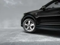 Gebraucht Audi Q2 S-Line 150 PS (110 kW) 2024 Mythosschwarz metallic SUV
