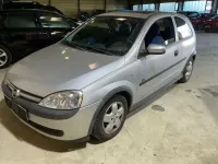 Gebraucht Opel Corsa 75 PS (55 kW) 2003 Silber Kleinwagen