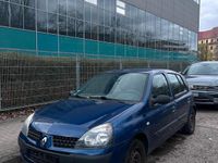 Gebraucht Renault Clio II 60 PS (44 kW) 2003 Blau Kleinwagen